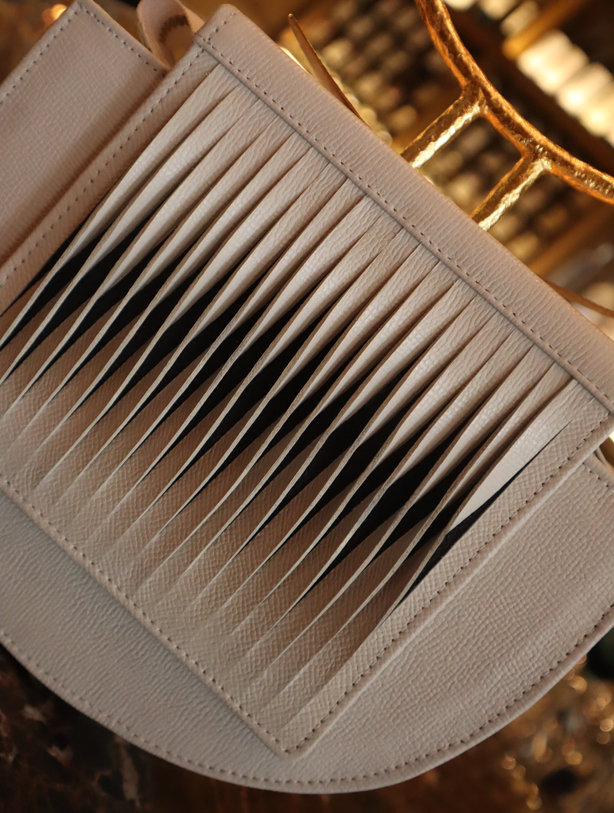 SAGRADA IVORY BAG