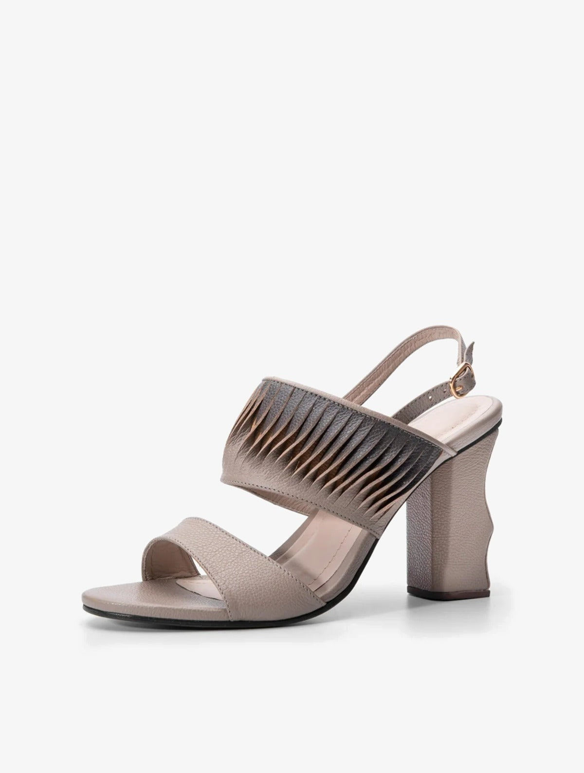 Yamur Shoes, sandalias de tacón en cuero hechas a mano, Bibiana Hernández · foto 2