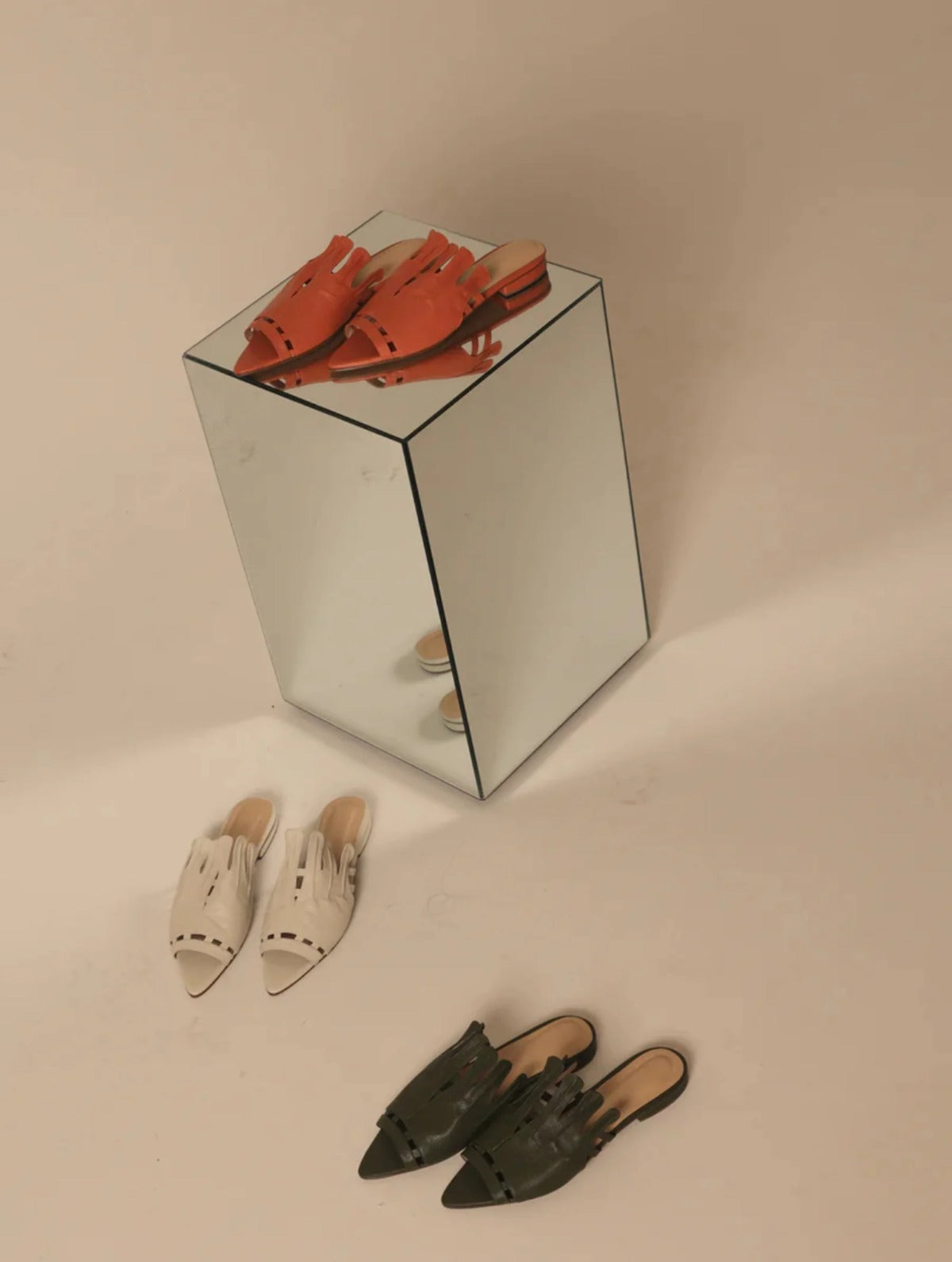 Gaudí Shoes Terracota, zapatos de cuero hechos a mano, Bibiana Hernández · foto 2
